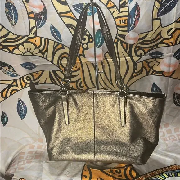 Coach Chicago Ellis Metallic Bronze Pebbled Leather Large Tote - Picture 8 of 15